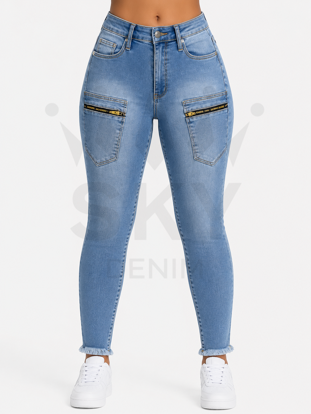 SKINNY CLASICO CON CIERRE