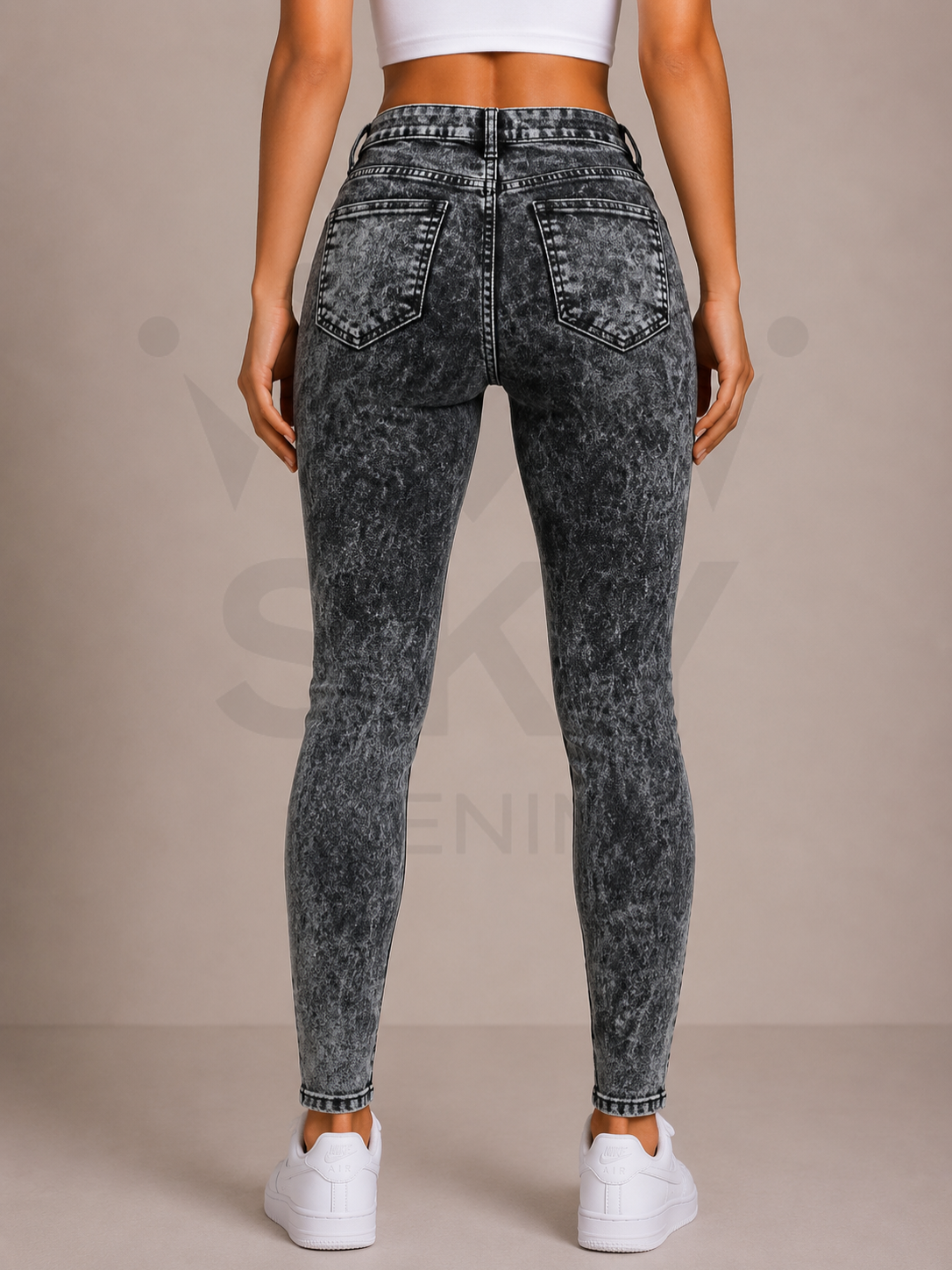 PEDRERIA SKINNY NEGRO CLASICO