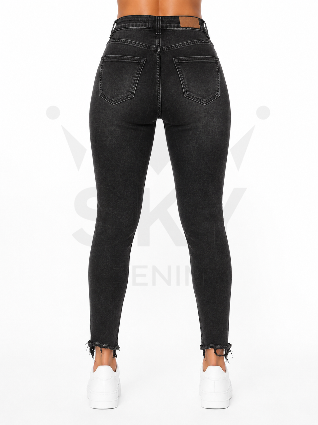 SKINNY NEGRO CLASICO